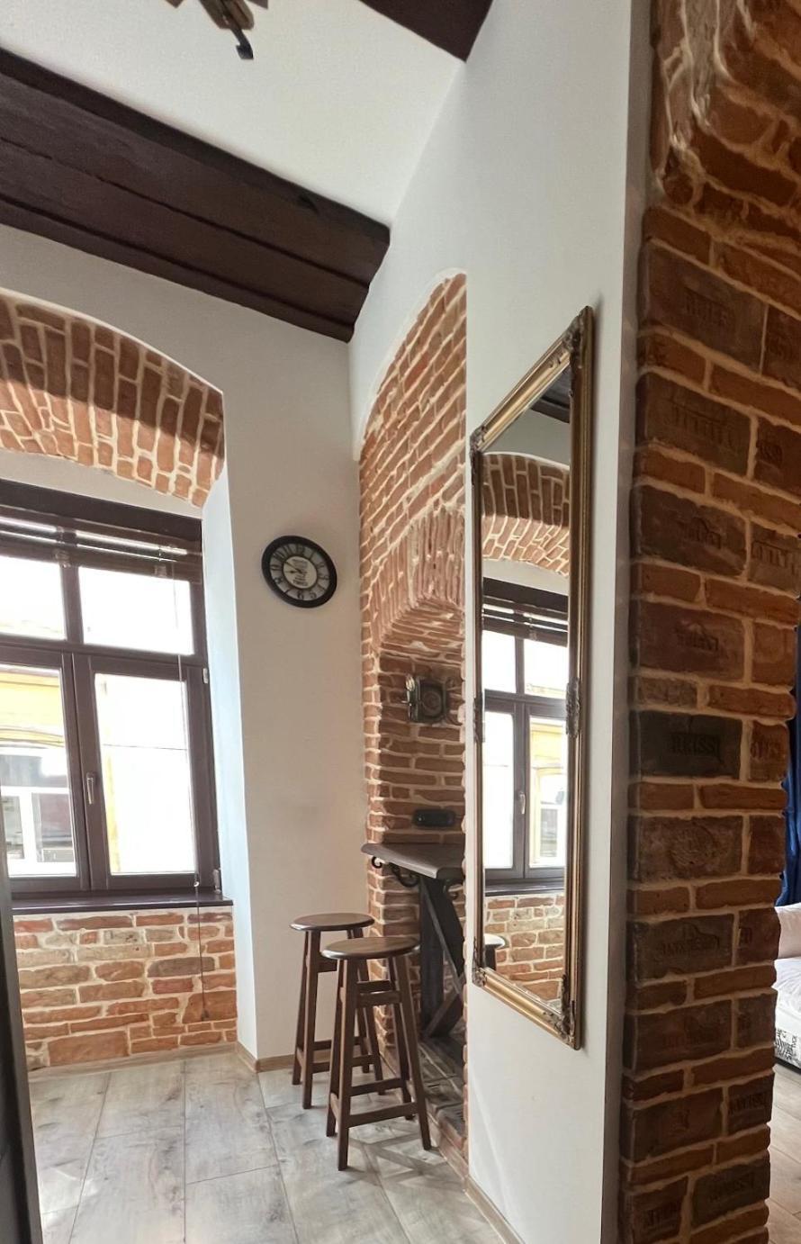 Ferienwohnung Cozy Loft В Самому Центрі Львова Exterior foto